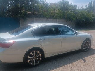 2013 Honda Accord IX, белый, 1550000 рублей, вид 4