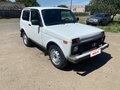 2018 Lada (ВАЗ) 2121 (4x4) I Рестайлинг, белый, 499000 рублей - вид 1