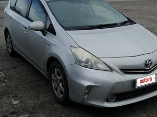2011 Toyota Prius Alpha I (ZVW40/41), серый, 1111111 рублей, вид 3
