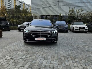 2021 Mercedes-Benz S-Класс 500 Long 4MATIC VII (W223), чёрный, 9900000 рублей, вид 3