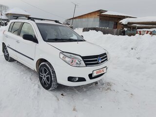 2013 Geely MK Cross I, белый, 270000 рублей, вид 4