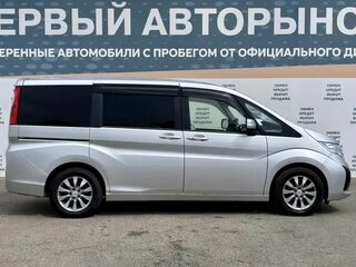 2019 Honda Stepwgn V Рестайлинг, серый, 2349000 рублей, вид 4