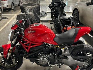2020 Ducati Monster 821, красный, 1100000 рублей, вид 1