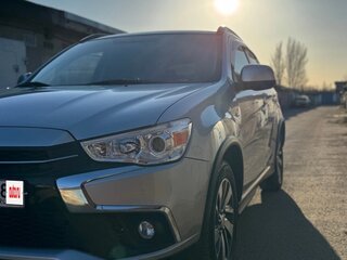 2018 Mitsubishi ASX I Рестайлинг 2, серебристый, 1500000 рублей, вид 1