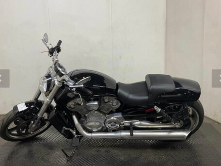 2009 Harley-Davidson V-Rod Muscle, чёрный, 1100000 рублей, вид 2
