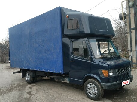 1988 Mercedes-Benz T1, синий, 1000000 рублей, вид 2