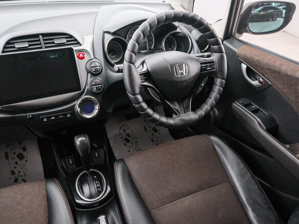 2013 Honda Fit Shuttle I Рестайлинг, серый - вид 7
