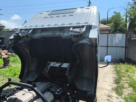 2002 Fuso (Mitsubishi) Canter, белый, 2800000 рублей, вид 3