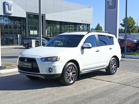Mitsubishi Outlander II Рестайлинг