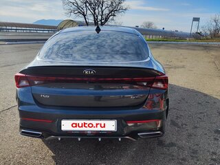 2021 Kia K5 III, серый, 2210000 рублей, вид 2