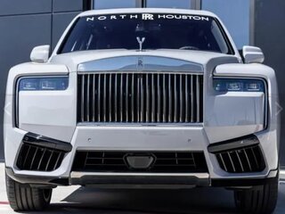2025 Rolls-Royce Cullinan I Рестайлинг (Series II), серебристый, 48296987 рублей, вид 5