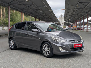 2012 Hyundai Solaris I, серый, 659900 рублей, вид 2
