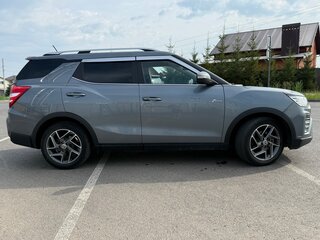 2022 SsangYong Tivoli I Рестайлинг, серый, 1950000 рублей, вид 4