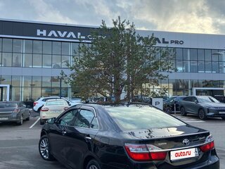 2016 Toyota Camry VII (XV50) Рестайлинг, чёрный, 1800000 рублей, вид 4