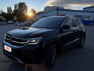 2021 Volkswagen Taos I, чёрный, 3050000 рублей, вид 3