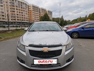 2012 Chevrolet Cruze I, серебристый, 450000 рублей, вид 2