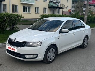 2015 Skoda Rapid I, белый, 980000 рублей, вид 4