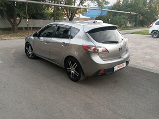 2010 Mazda 3 II (BL), серебристый, 690000 рублей, вид 1