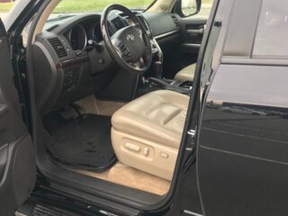 2011 Toyota Land Cruiser 200 Series, чёрный, 3500000 рублей, вид 5