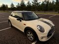 2018 Mini Hatch Cooper III (F55/F56), белый