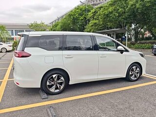 2021 GAC Trumpchi M6, белый, 1520000 рублей, вид 4
