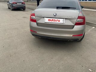 2013 Skoda Octavia III (A7), бежевый, 1090000 рублей, вид 4