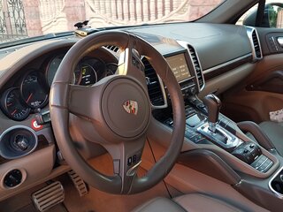2013 Porsche Cayenne S II (958), коричневый, 2150000 рублей, вид 3