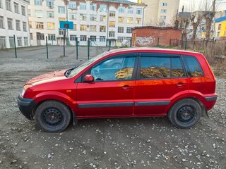 2006 Ford Fusion I Рестайлинг, красный, 380000 рублей, вид 4