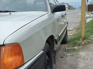 1988 Audi 100 III (C3) Рестайлинг, серебристый, 265000 рублей, вид 2