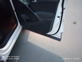 2012 Volkswagen Tiguan I Рестайлинг, белый, 975000 рублей, вид 3