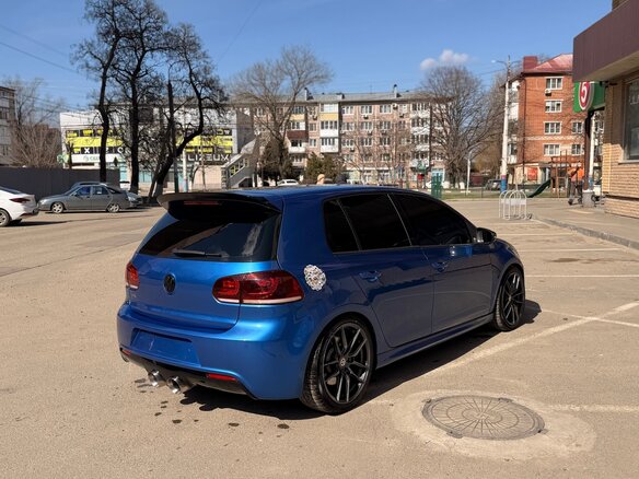 2012 Volkswagen Golf R VI, синий, 1570000 рублей - вид 10