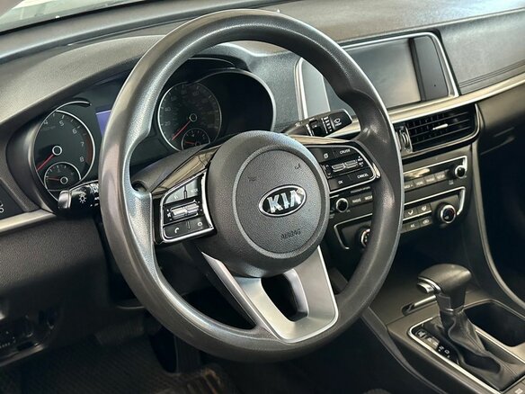 2019 Kia Optima IV Рестайлинг, белый - вид 11