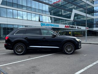 2017 Audi Q7 II (4M), чёрный, 3900000 рублей, вид 4
