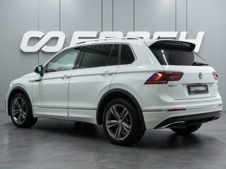 2019 Volkswagen Tiguan II, белый, 2419000 рублей, вид 2