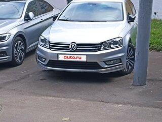 2014 Volkswagen Passat B7, серебристый, 1350000 рублей, вид 1