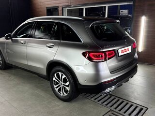 2019 Mercedes-Benz GLC 220 d I (X253) Рестайлинг, серебристый, 2700000 рублей, вид 3