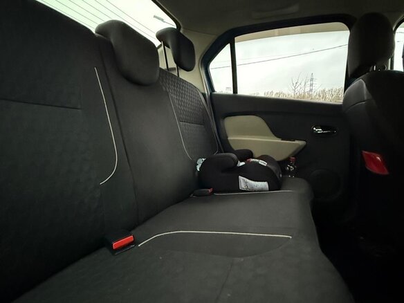 2015 Renault Logan II, синий, 950000 рублей - вид 9