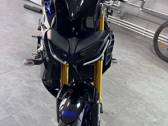 2020 Yamaha MT-09 (FZ-09), серый, 990000 рублей - вид 8