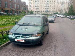 1999 Dodge Caravan III, зелёный, 300000 рублей, вид 2