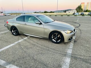 2008 BMW 3 серии 325i V (E90/E91/E92/E93), бежевый, 1200000 рублей, вид 5