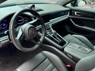 2020 Porsche Panamera II Рестайлинг, серый, 10900000 рублей, вид 4