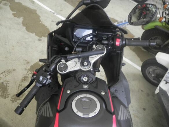 2019 Honda CB 650R, чёрный - вид 4