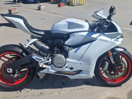 2017 Ducati 959 Panigale, белый, 950000 рублей, вид 5
