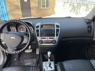 2008 Kia Ceed I, серебристый, 730000 рублей, вид 3