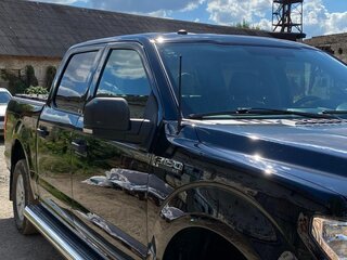2017 Ford F-150 XIII Рестайлинг, чёрный, 5500000 рублей, вид 3
