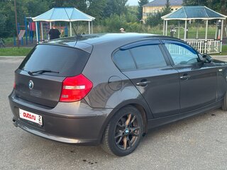 2009 BMW 1 серии 118i I (E81/E82/E87/E88) Рестайлинг, коричневый, 720000 рублей, вид 5