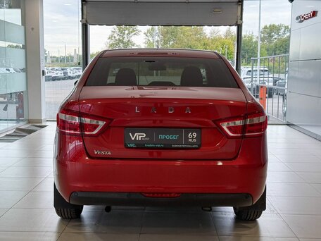 2017 Lada (ВАЗ) Vesta I, красный, 677000 рублей, вид 5