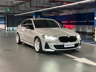2022 BMW 1 серии 120i III (F52) Рестайлинг, белый, 1637300 рублей, вид 4