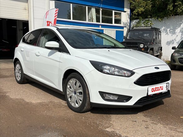 2019 Ford Focus III Рестайлинг, белый - вид 2