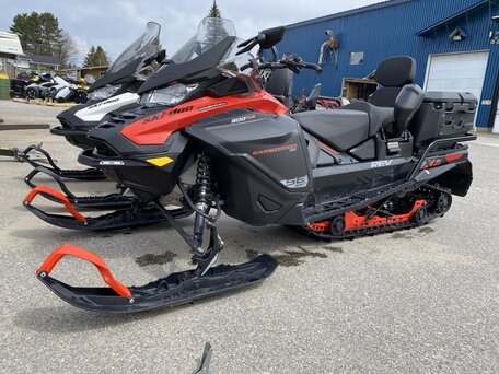 2024 BRP Ski-Doo Expedition 900, чёрный, 2100000 рублей, вид 1